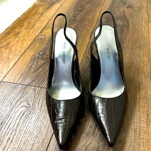 Sexy little leather sling backs